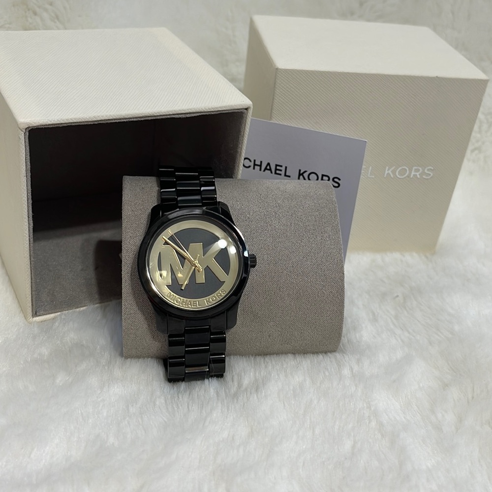 Michael Kors Black and Gold Dial Black Ion-plated Ladies Watch